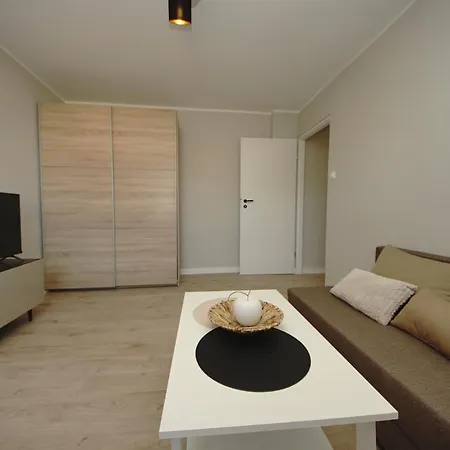 Bh Properties, Apartament Wood *