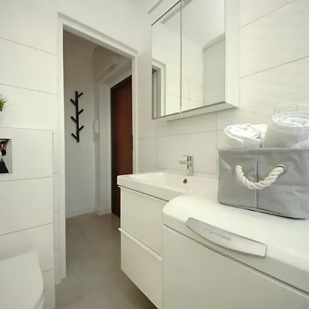 Bh Properties, Apartament Wood Apartament *