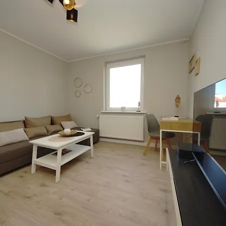 Bh Properties, Apartament Wood *